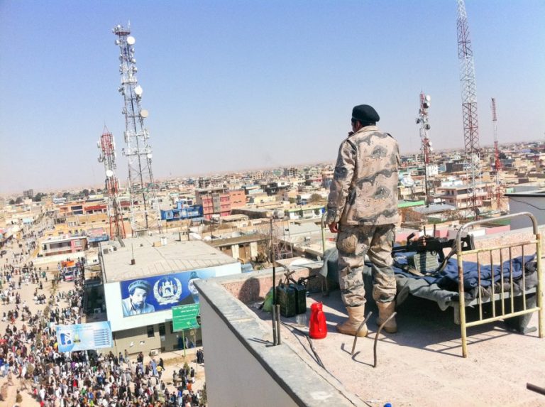 Fotografii din Afganistan cu viata reala