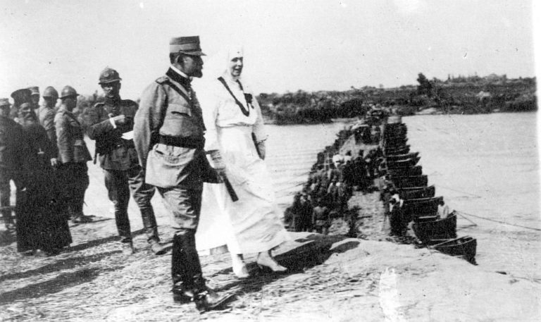 Marea Unire de la 1 Decembrie 1918: lucruri decisive trecute sub tăcere şi altele celebre, dar fără corespondent în realitate