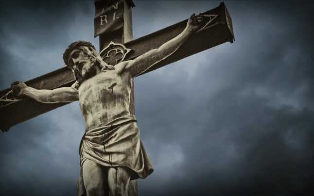 Cele 7 rostiri celebre ale lui Iisus pe cruce.