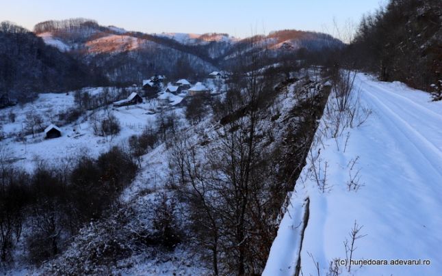 Calea ferată Deva-Brad